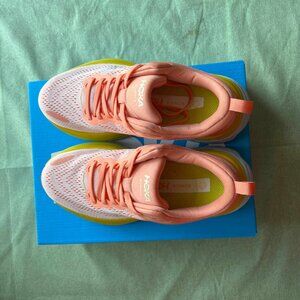 Hoka Bondi 8 Women's Sneakers Size 6.5B